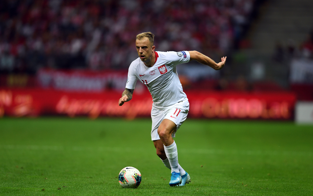 Kamil Grosicki wyląduje na ławce rezerwowych? "Kamil Jóźwiak będzie coraz mocniej wchodzić do jedenastki"