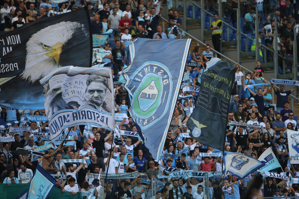 Dwóch kibiców Celtiku dźgniętych nożem. Grupa fanatyków Lazio trafiła do więzienia