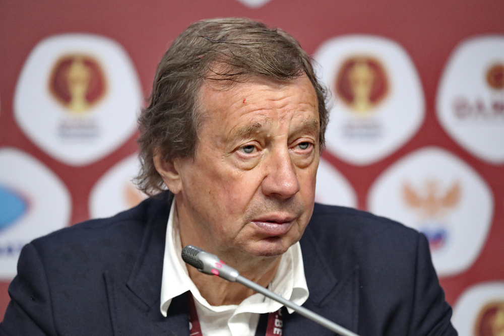 Grzegorz Krychowiak i Maciej Rybus mają nowego trenera. Lokomotiw Moskwa pożegnał legendarnego szkoleniowca