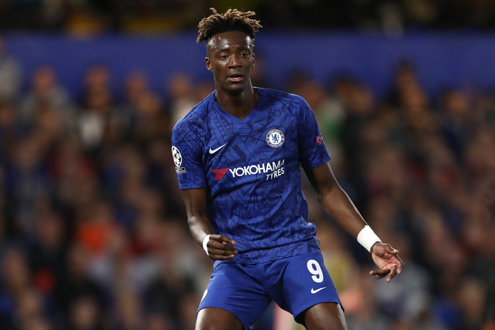 Trzech piłkarzy na wylocie z Chelsea. Ich sprzedaż ma pomóc w głośnym transferze