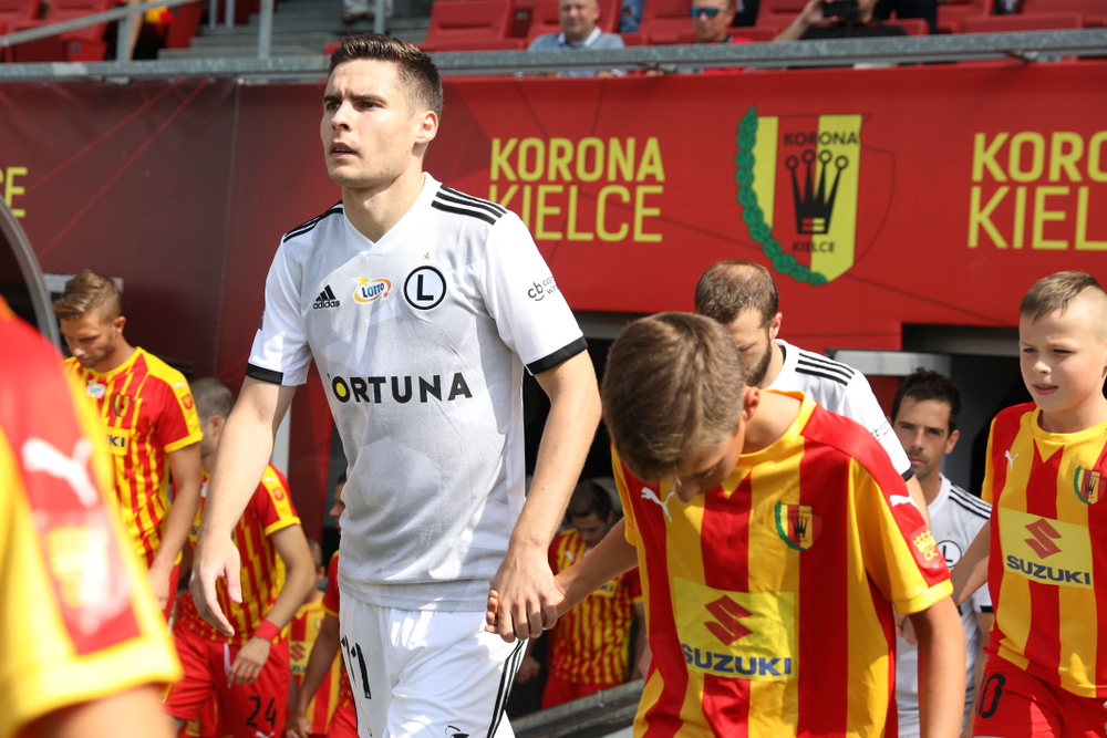 Jarosław Niezgoda odejdzie z Legii? Jest zapytanie w sprawie transferu