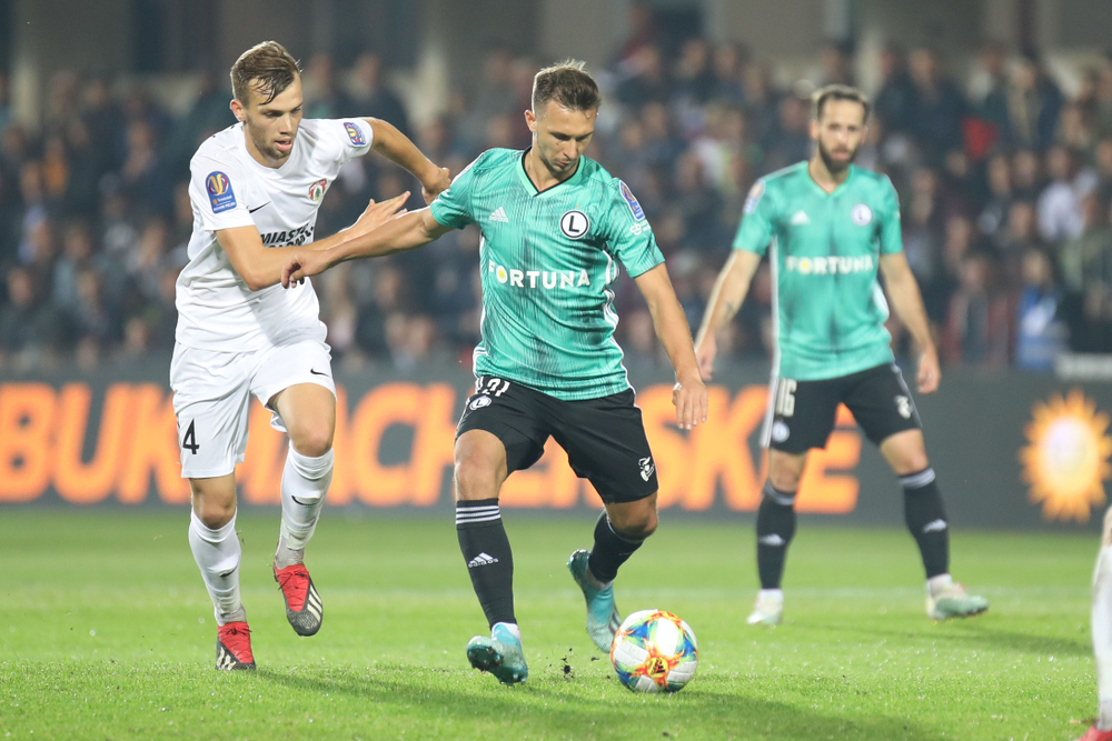 Legia Warszawa chce przewietrzyć szatnię. Sześciu piłkarzy na wylocie