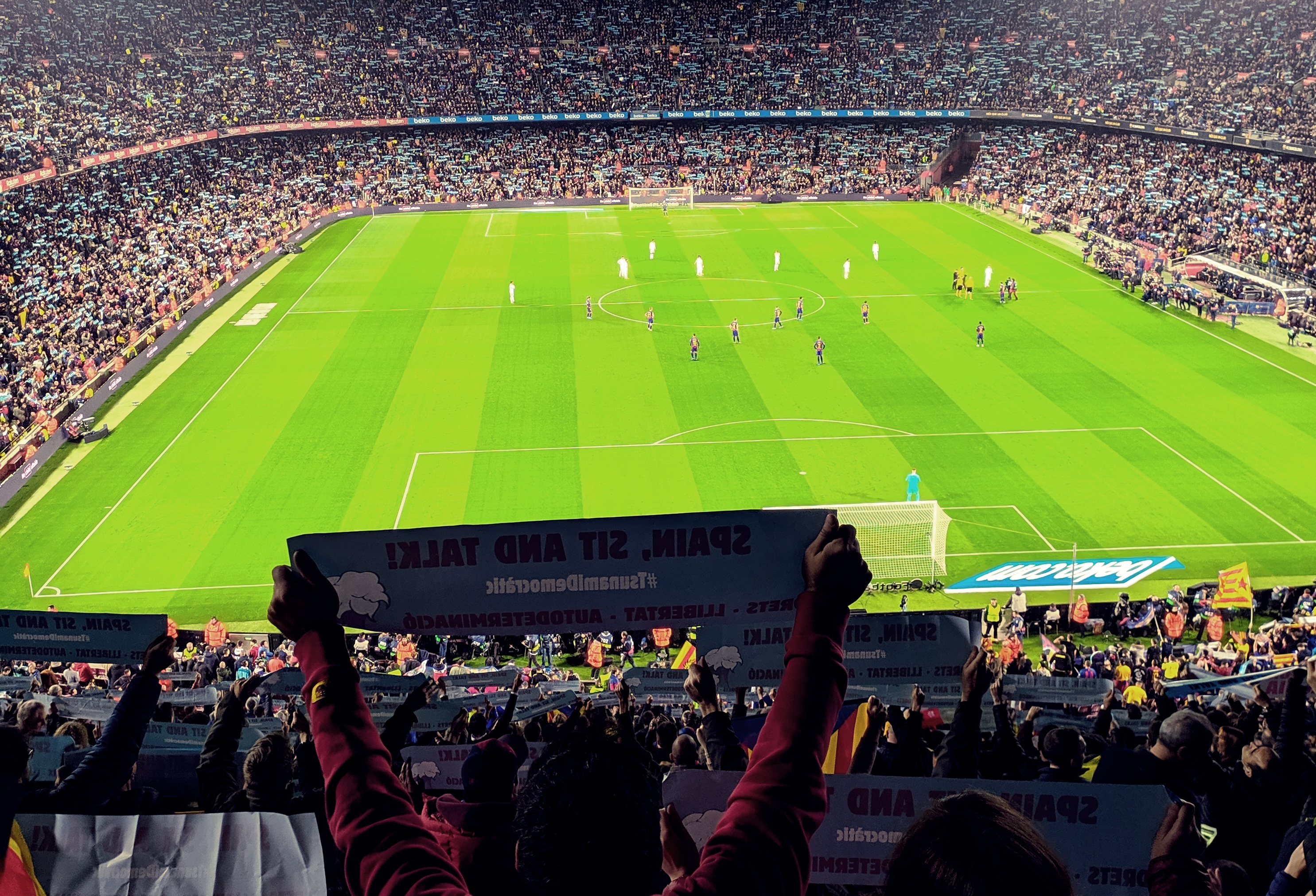 FC Barcelona zapłaci za El Clasico. Śmieszna kara finansowa