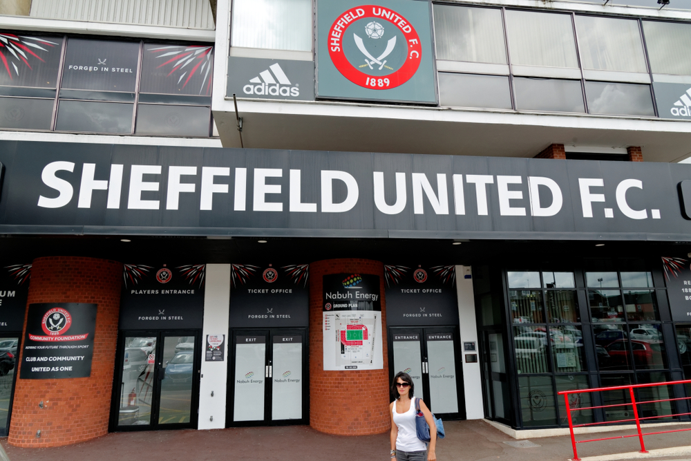 "Szabelki" ostre, jak nigdy. Sheffield United szturmem podbija Premier League