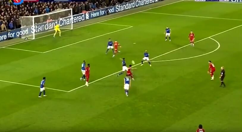 Liverpool wygrał z Evertonem w Pucharze Anglii. Przepiękna bramka 18-letniego wychowanka [WIDEO]