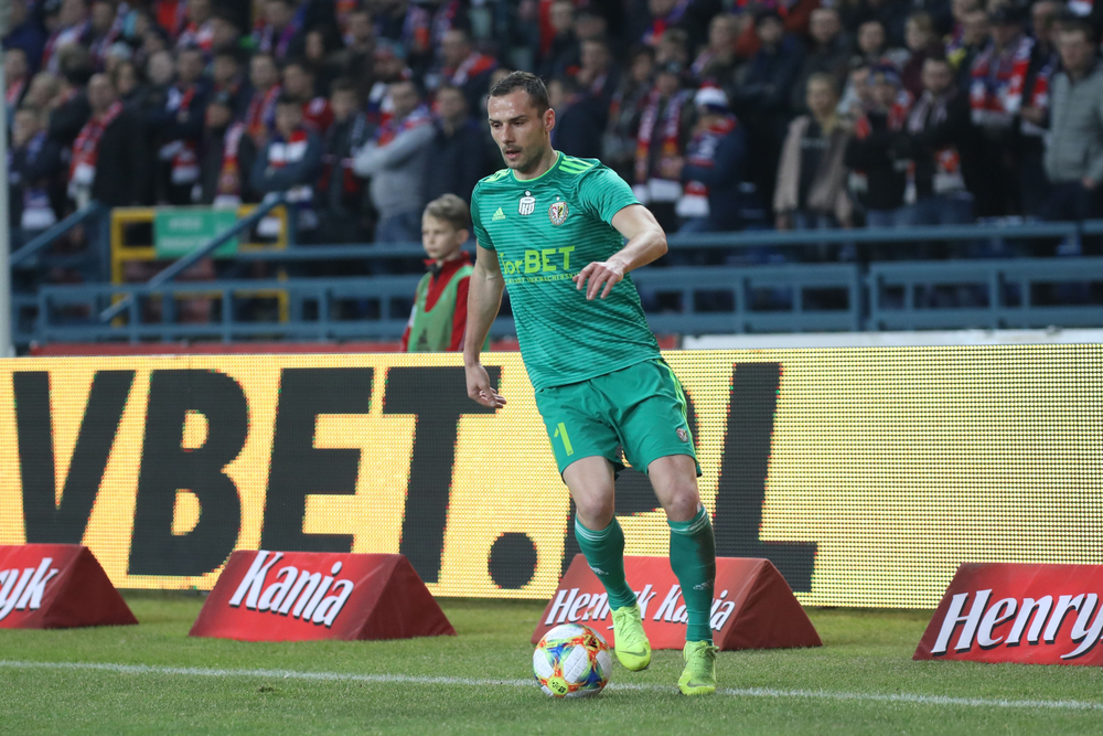 Legia Warszawa potwierdziła testy medyczne Mateusza Cholewiaka