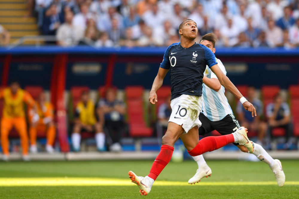 Kylian Mbappe w Liverpoolu? "To byłby dla nas duży ból głowy, gdybyśmy go tu mieli"