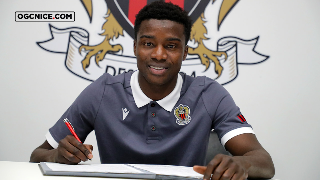 Trzech graczy opuści OGC Nice. Moussa Wague wraca do FC Barcelony