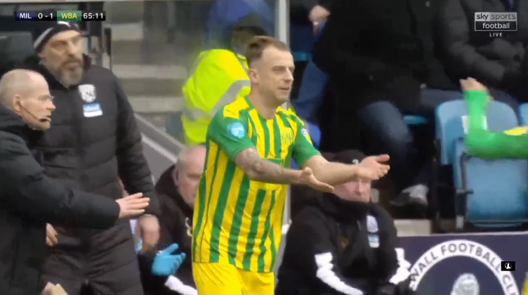 Kamil Grosicki trenuje indywidualnie. Polak czuje dyskomfort