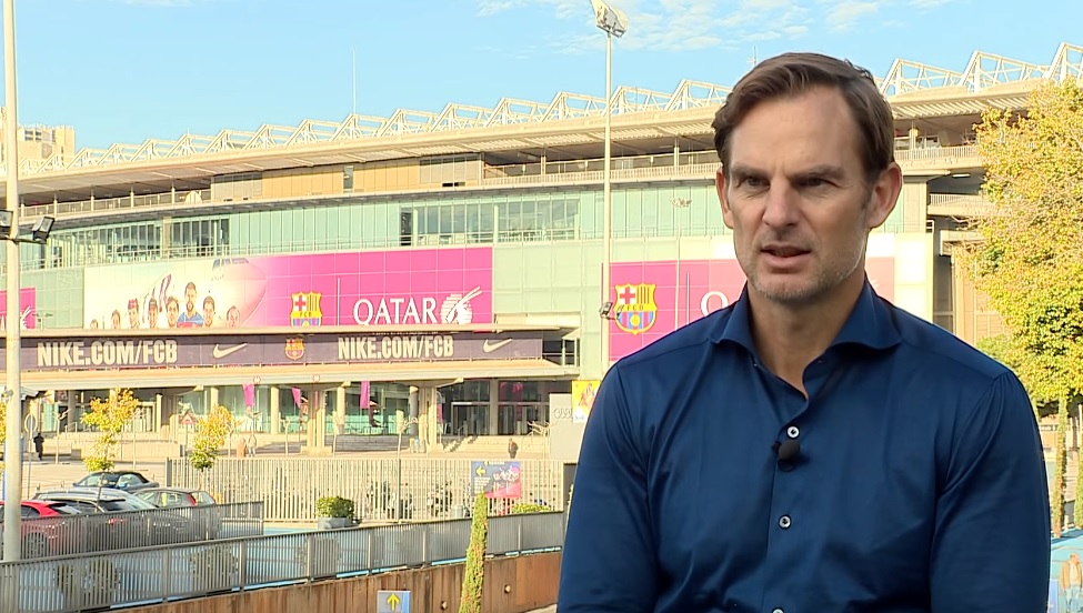 Ronald de Boer: To lepsza wersja Riyada Mahreza. On wyprawia na boisku niesamowite rzeczy