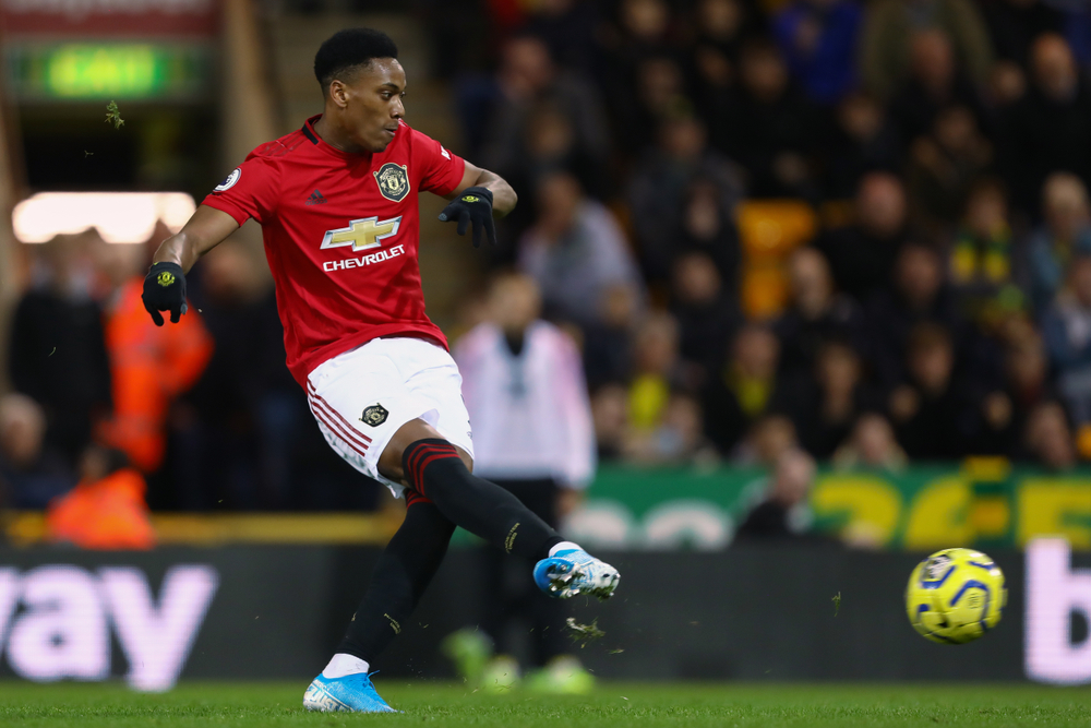 Wielki mecz Anthony'ego Martiala! Francuz dał zwycięstwo Manchesterowi United [WIDEO]