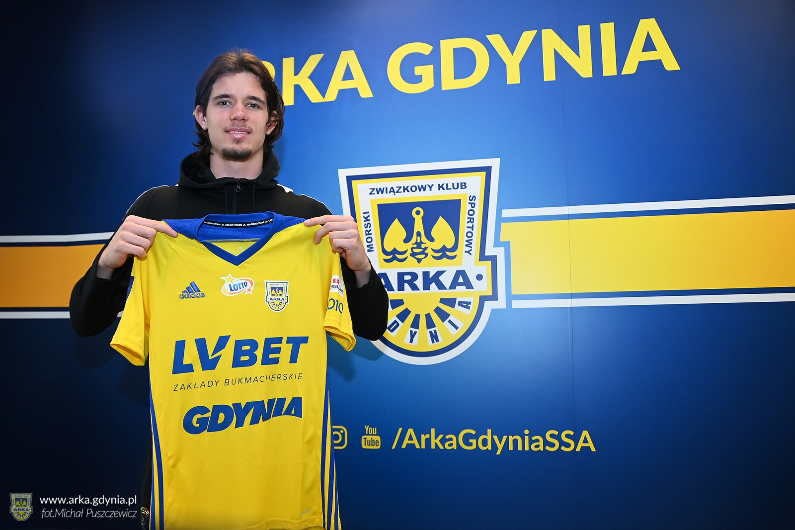 Arka Gdynia wzmacnia atak. Wypożyczyła napastnika Wisły Płock