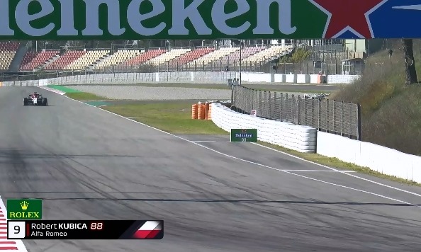 Robert Kubica w nowym bolidzie. Polak wziął udział w testach w Barcelonie.