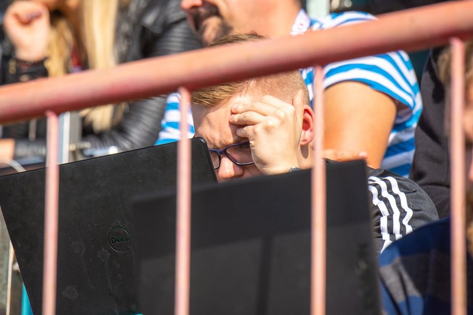 Gdy Football Manager zmienia się w rzeczywistość. Znalazł piłkarza w grze i… sprowadził go do Polski 