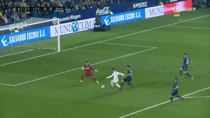 Eden Hazard niewypałem transferowym Realu Madryt? Świetna gra, kontuzje i słabe statystyki [WIDEO]