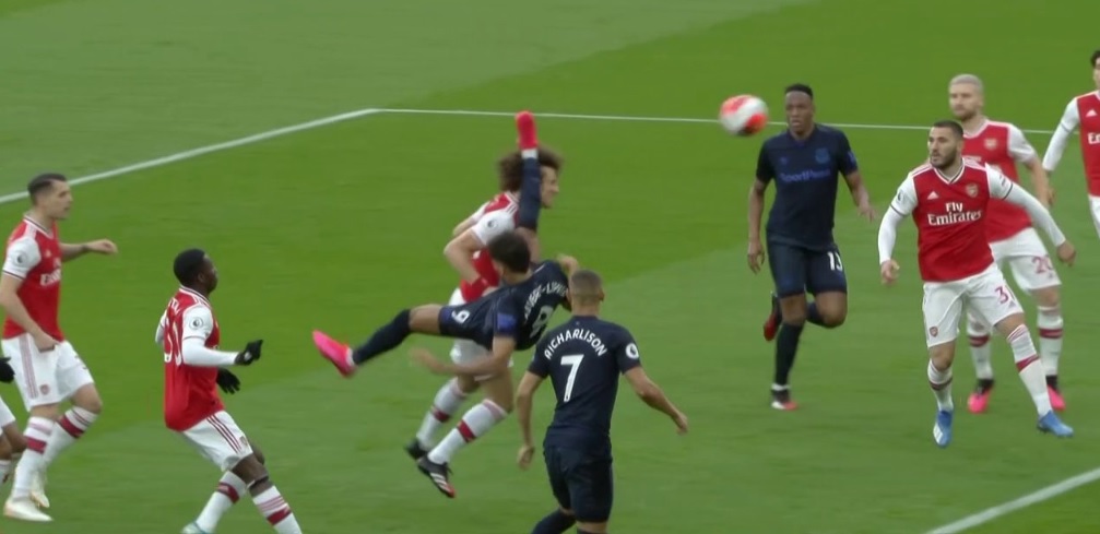 5 goli w meczu Arsenalu z Evertonem. Arteta pokonał Ancelottiego [WIDEO]