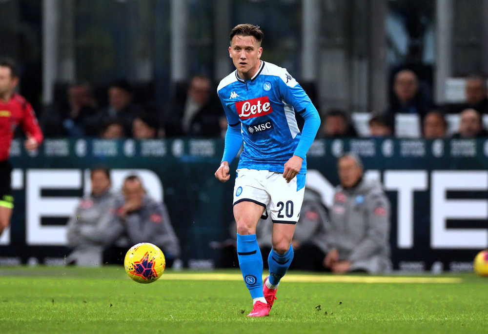 Media: Piotr Zieliński wciąż bez nowej umowy z Napoli. FC Barcelona zainteresowana polskim piłkarzem