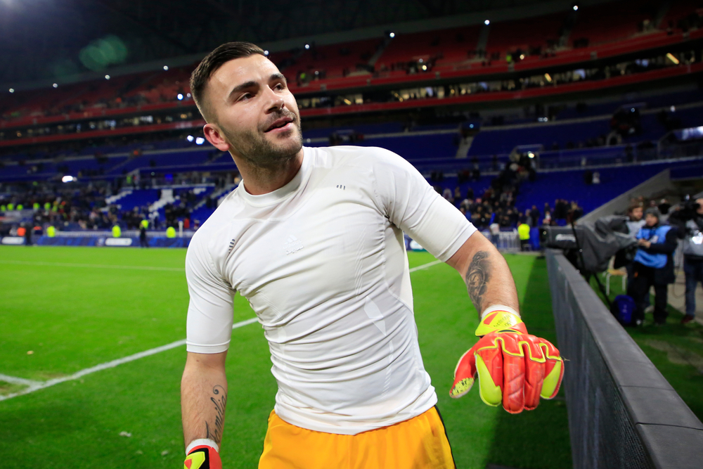 Bramkarz Olympique Lyon: Potrafimy sprostać standardom Ligi Mistrzów