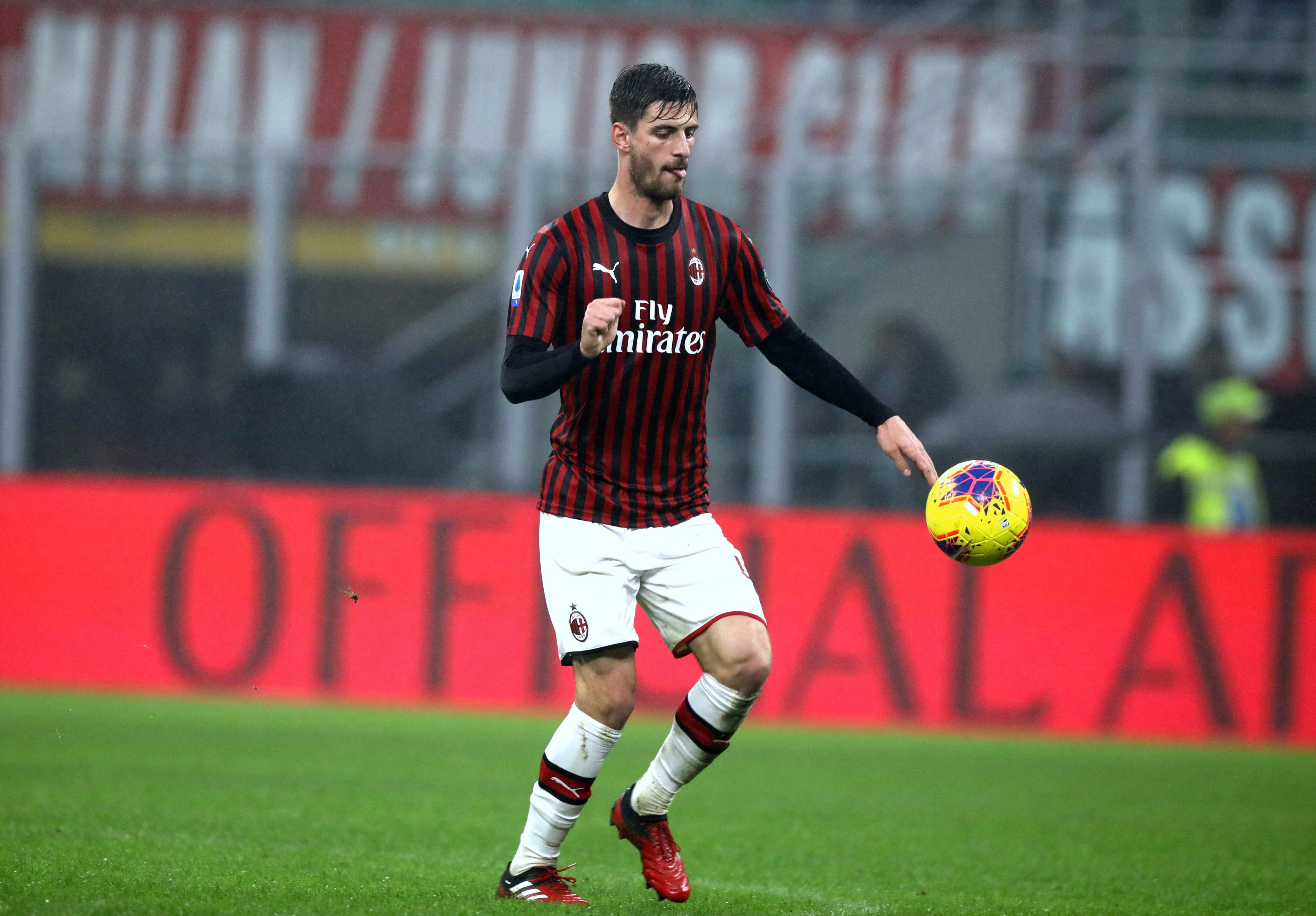 Matteo Gabbia zostaje w AC Milan. Długoletnia umowa młodego obrońcy