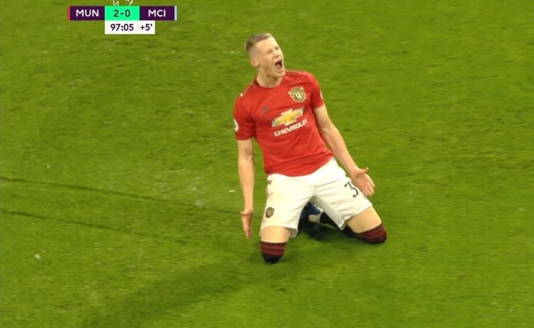 Manchester United górą w derbach! Koszmarny mecz bramkarza "The Citizens" [WIDEO]