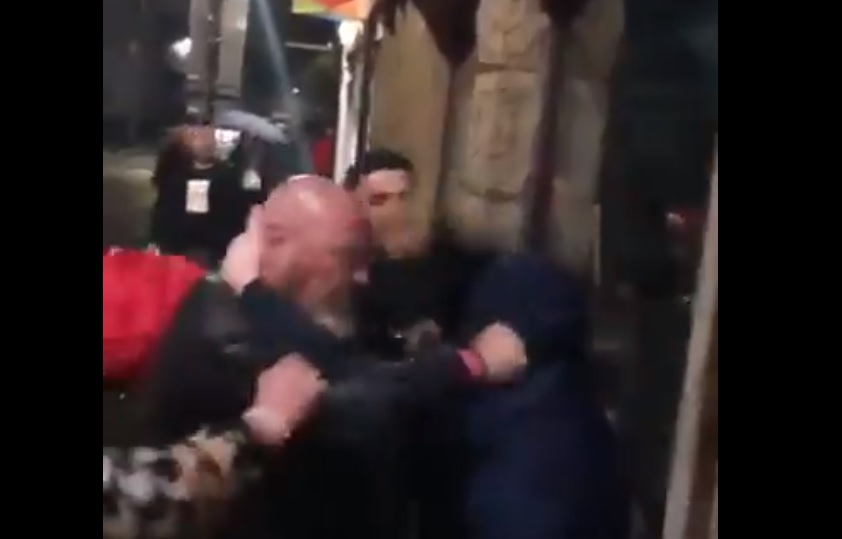 Były piłkarz Legii Warszawa nagrany w czasie ulicznej bijatyki [WIDEO]