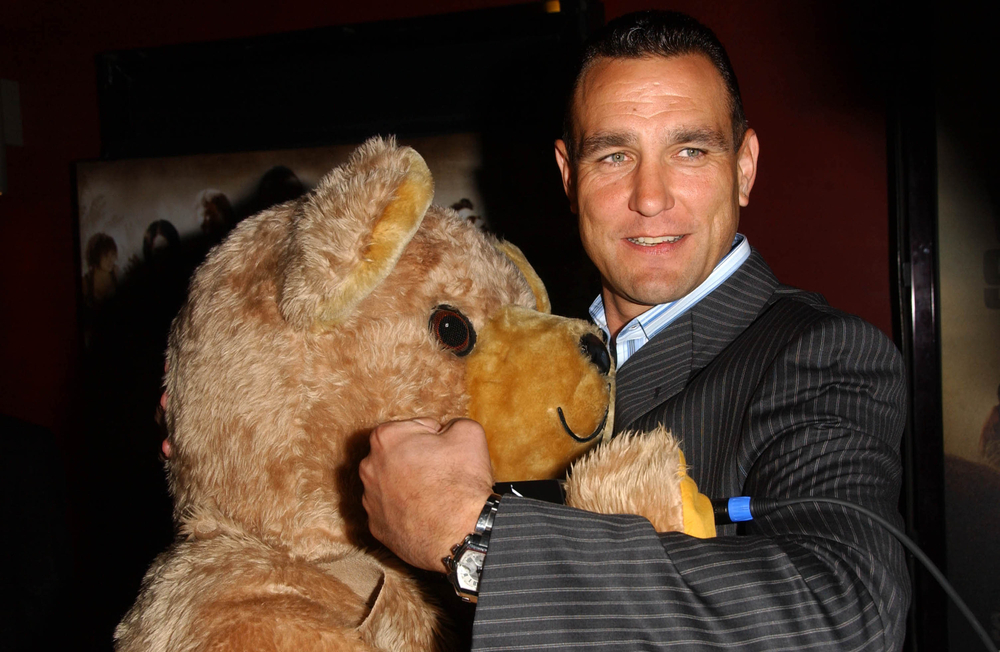 Od brutala do gwiazdora Hollywood. Vinnie Jones rachował kości rywalom i kradł paszporty trenerom