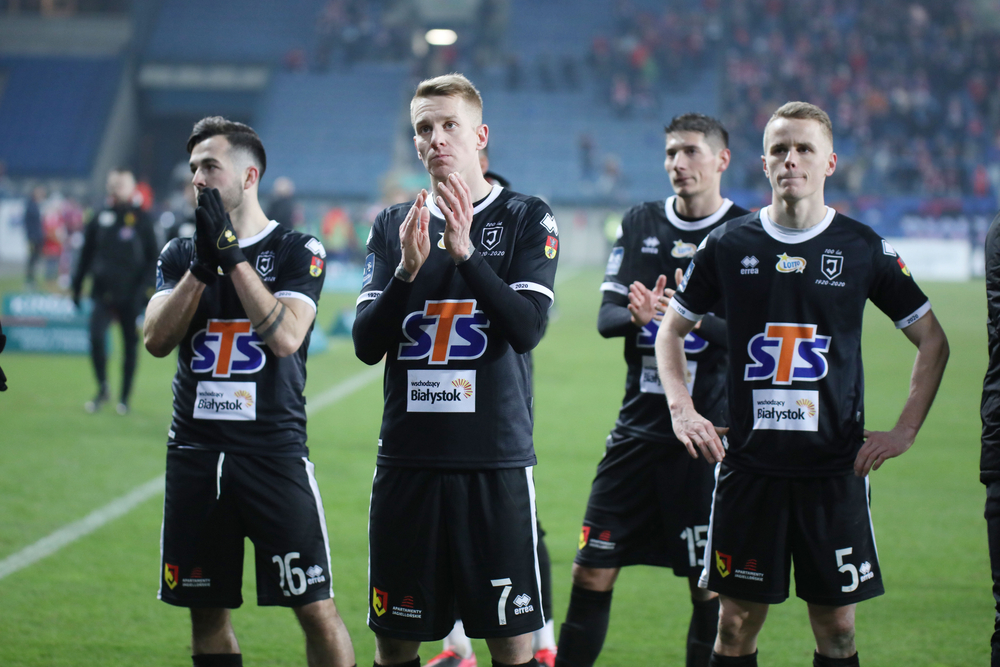 Piłkarz Jagiellonii odpowiedział na pytania kibiców. Wskazał klub, któremu kibicuje
