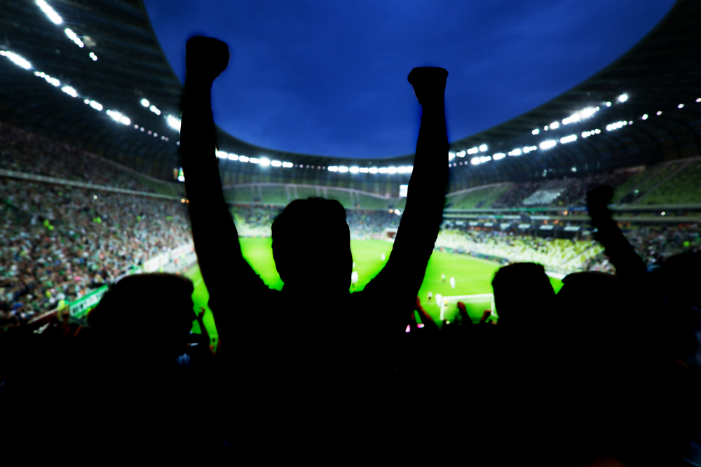 Gdy futbol wróci na stadiony, będzie smakował jak pierwsze dni wiosny [FELIETON]