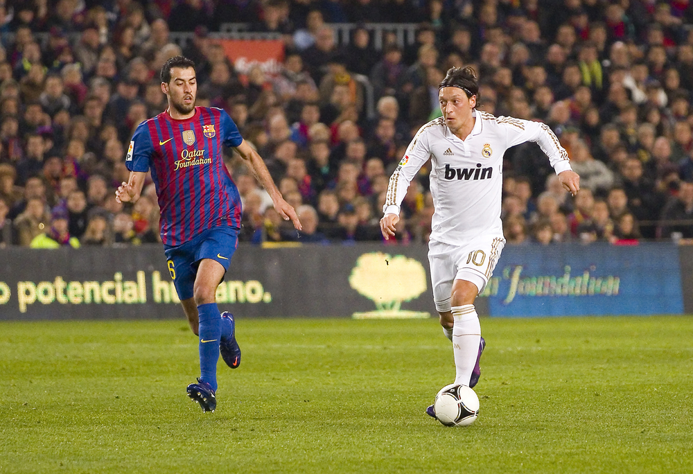 Mesut Özil opowiedział o kulisach transferu do Realu Madryt. "Chciałem trafić do Barcelony"