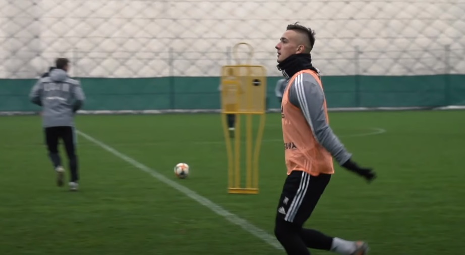 Michał Karbownik bohaterem transferowej sagi. Kolejne dwa kluby chcą pozyskać piłkarza Legii Warszawa
