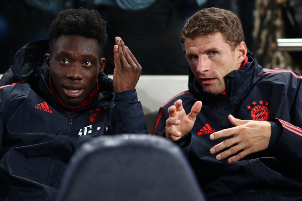 Alphonso Davies mógł trafić do Manchesteru United. Agent piłkarza opowiedział o kulisach transferu