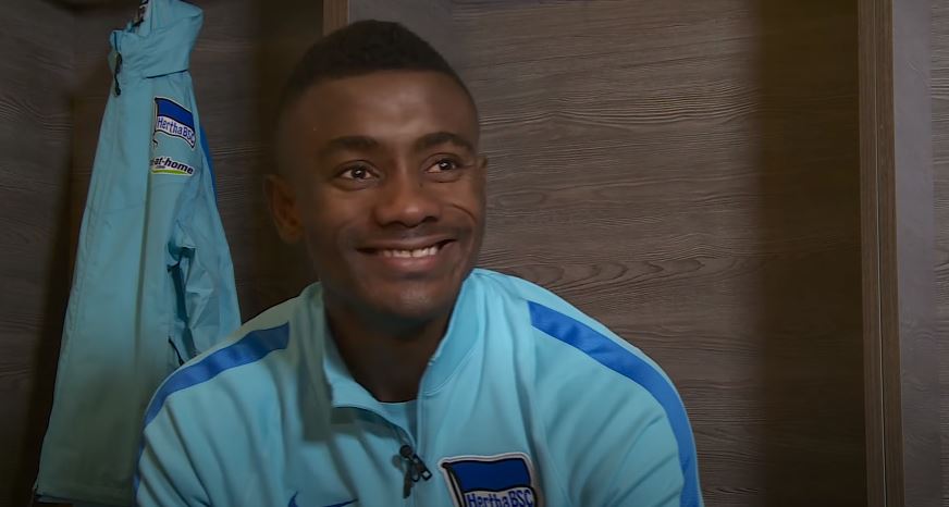 Salomon Kalou przeprosił za relację szatni Herthy Berlin. "Jest mi przykro"