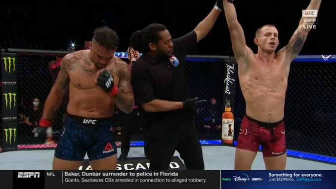 Krzysztof Jotko pokonał Eryka Andersa na gali UFC. Trzecie z rzędu zwycięstwo Polaka [WIDEO]
