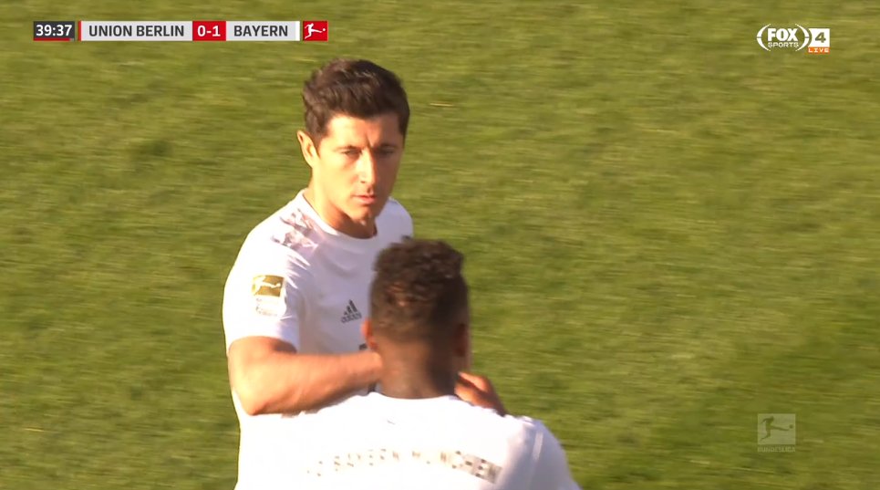 Bayern Monachium wygrał z Unionem Berlin. Trafienie Lewandowskiego, Gikiewicz bez szans [WIDEO]