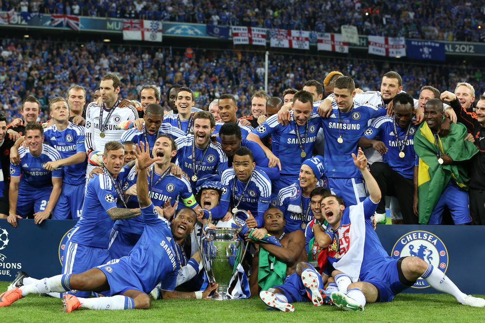 Autobus na Camp Nou, wielki Čech, odrodzenie Drogby. Tak Chelsea wbrew logice sięgnęła po Ligę Mistrzów