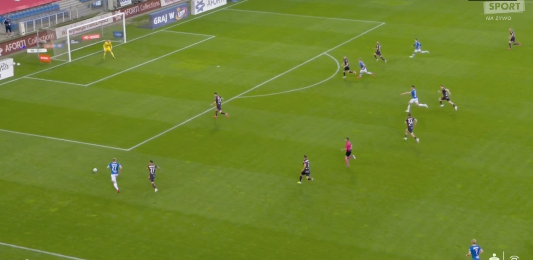 Lech Poznań rozbił na własnym boisku Pogoń Szczecin! Młodzieżowcy napędzili "Kolejorza" [WIDEO]