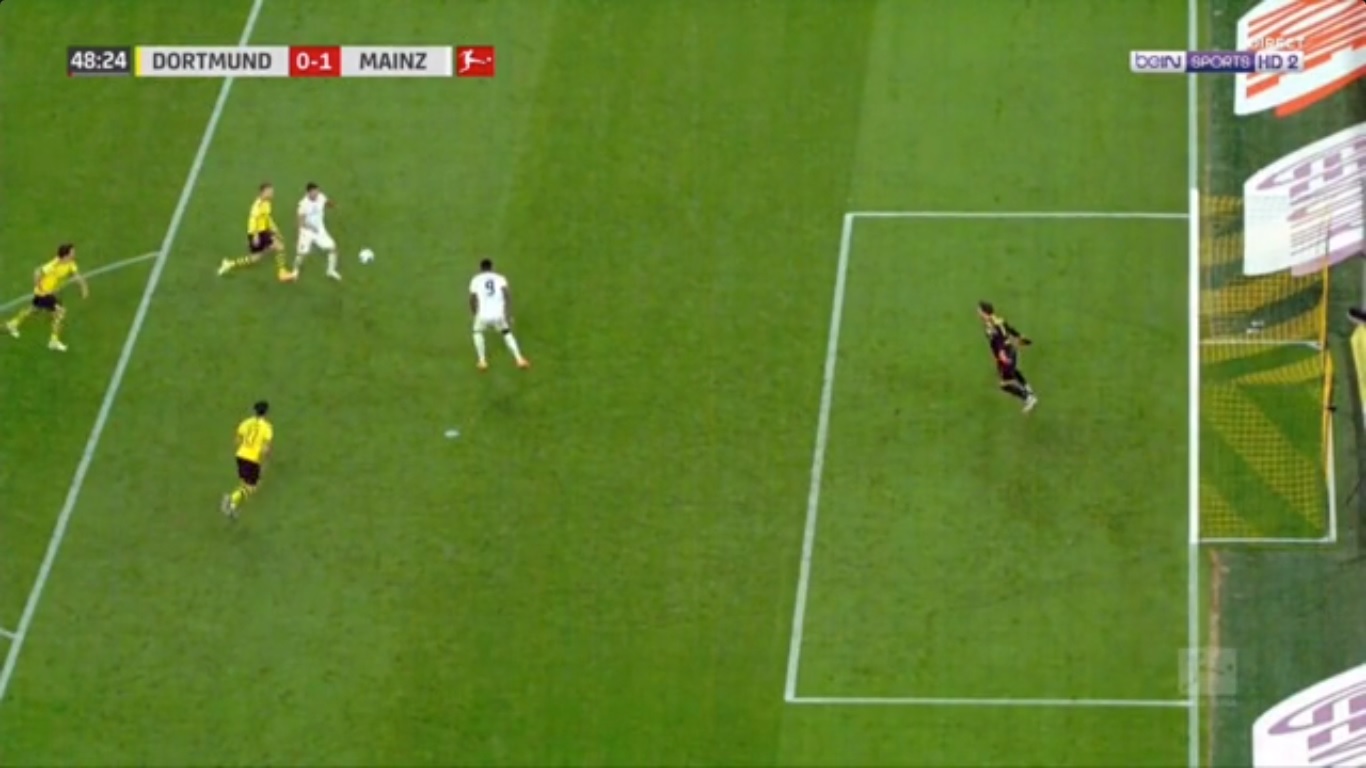 Niespodziewana porażka Borussii Dortmund. Łukasz Piszczek sprokurował rzut karny [WIDEO]