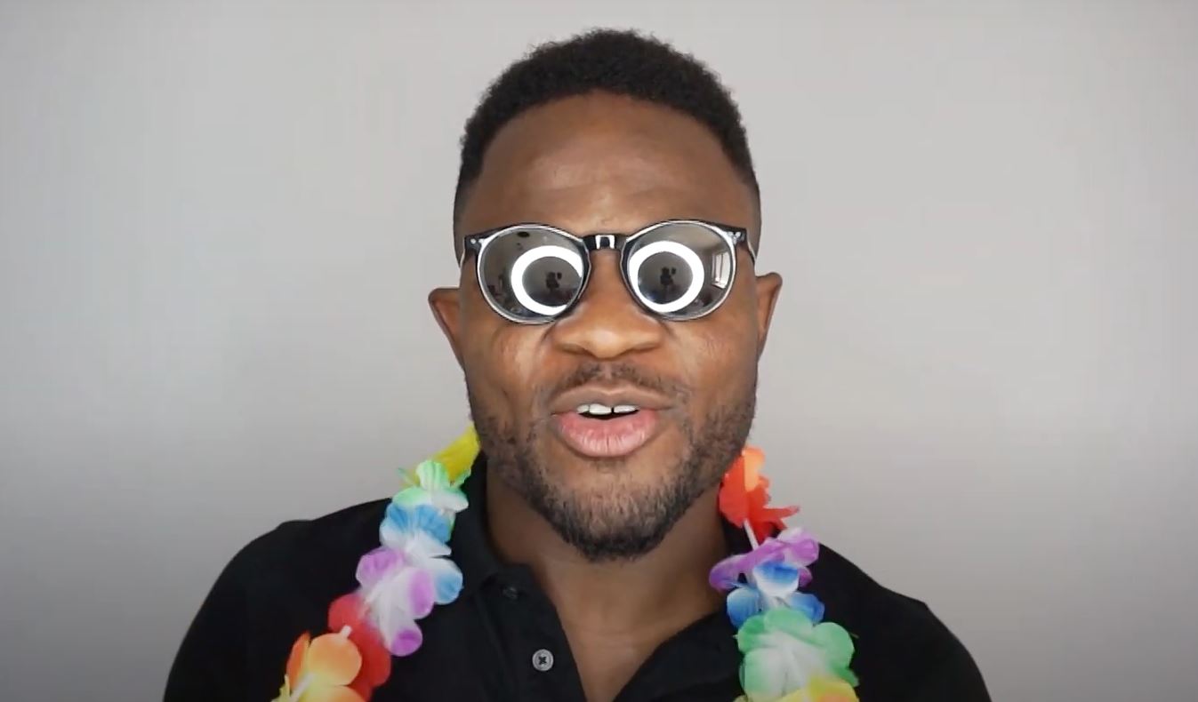 Były król strzelców I ligi i kolega Lewandowskiego z ataku nie zwalnia tempa. Nagrał kolejny hit muzyczny