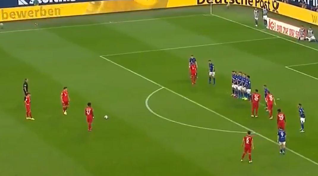 Co to były za bramki! TOP10 najładniejszych goli Roberta Lewandowskiego z tego sezonu Bundesligi