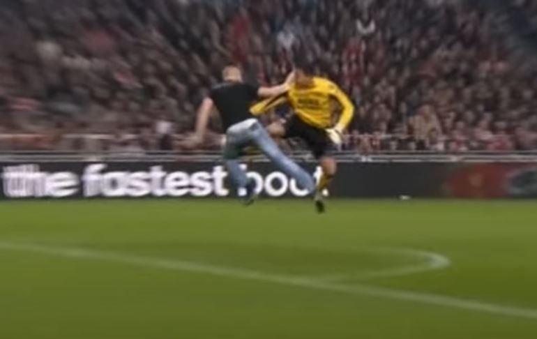 Ten chuligan na zawsze zapamięta swój wybryk. Kibol powalony ciosem kung-fu, bramkarz ukarany