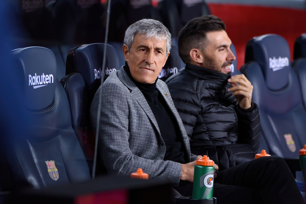 Quique Setien podsumował zamieszanie wokół Barcelony. "Uczestniczymy w cyrku"