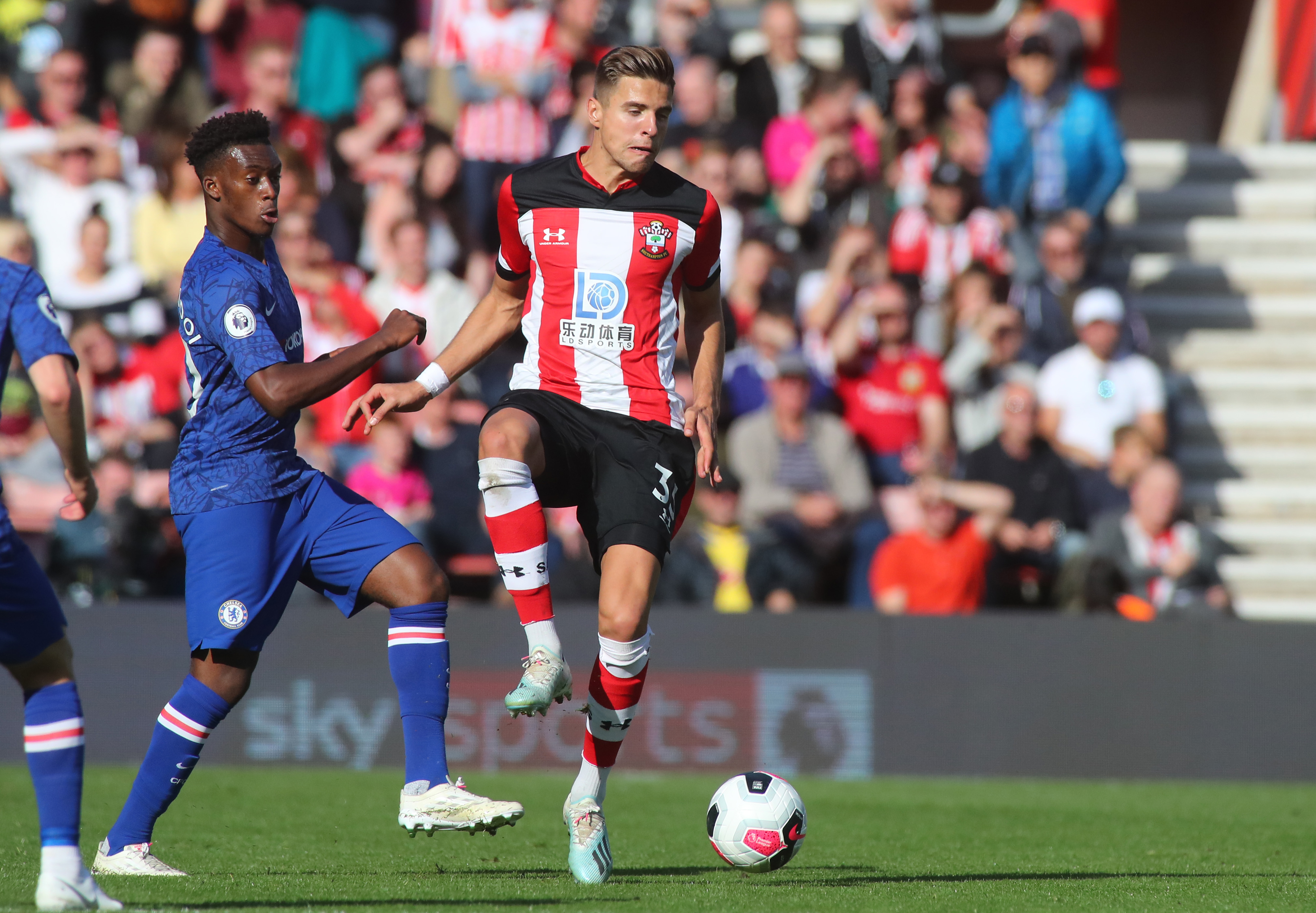 Southampton wywalczył punkt z Leicester. "Święci" prawie cały mecz grali w osłabieniu [WIDEO]