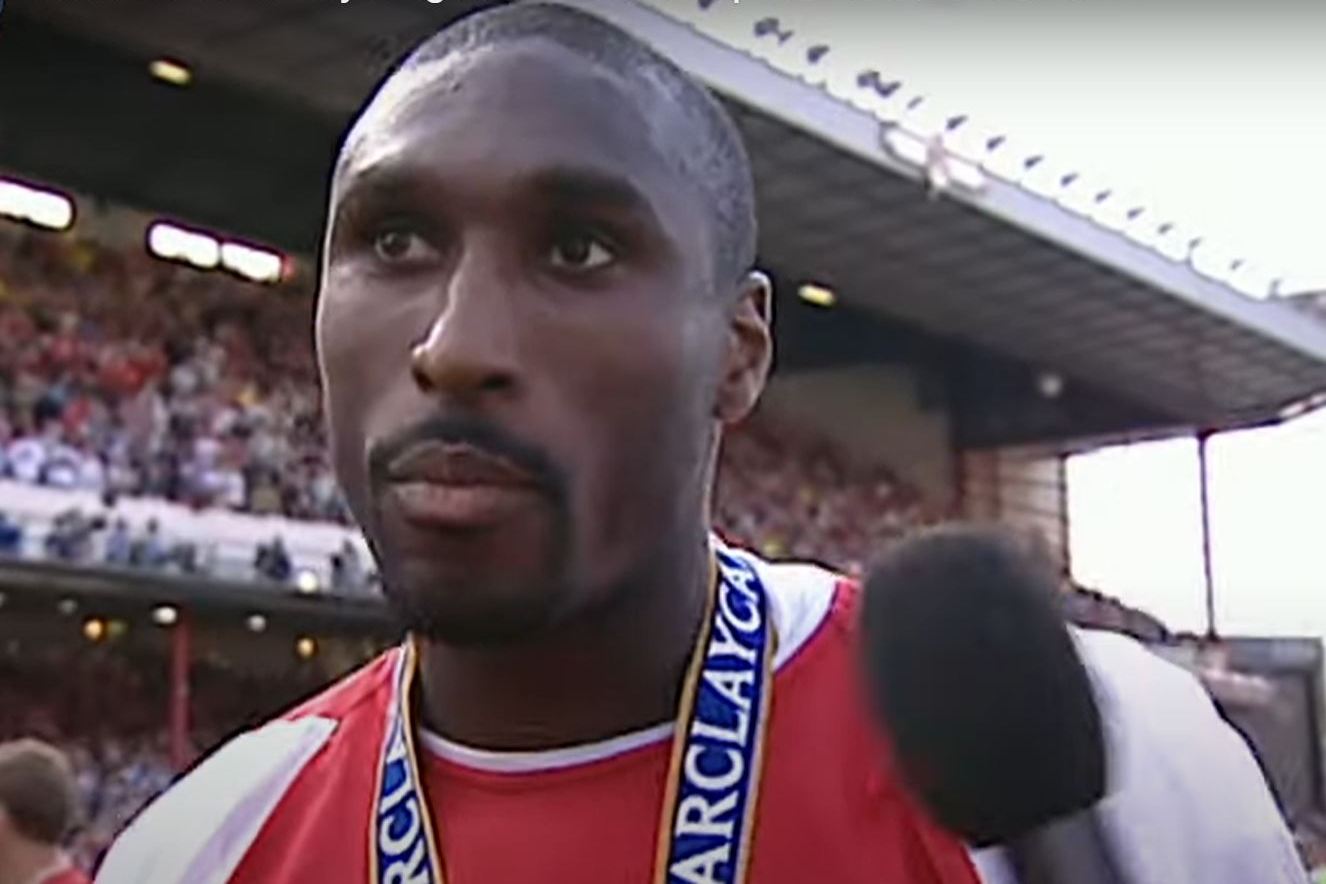 Upadek ze szczytu boli. Sol Campbell - "Judasz", który szkalował Polskę i stracił kontakt z rzeczywistością