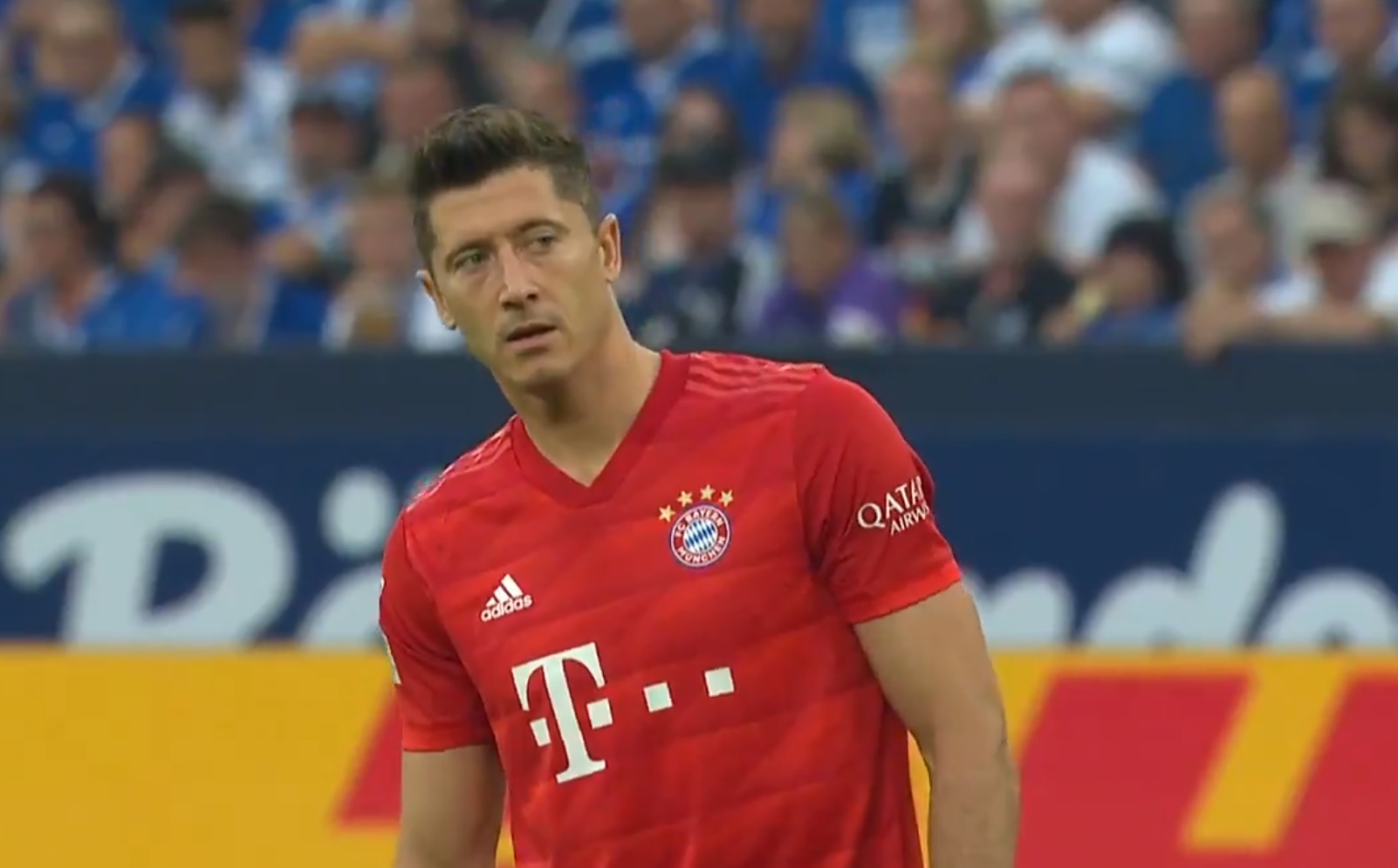 Wybrano dziesięć najładniejszych goli z rzutów wolnych w Bundeslidze. Robert Lewandowski wyróżniony [WIDEO]