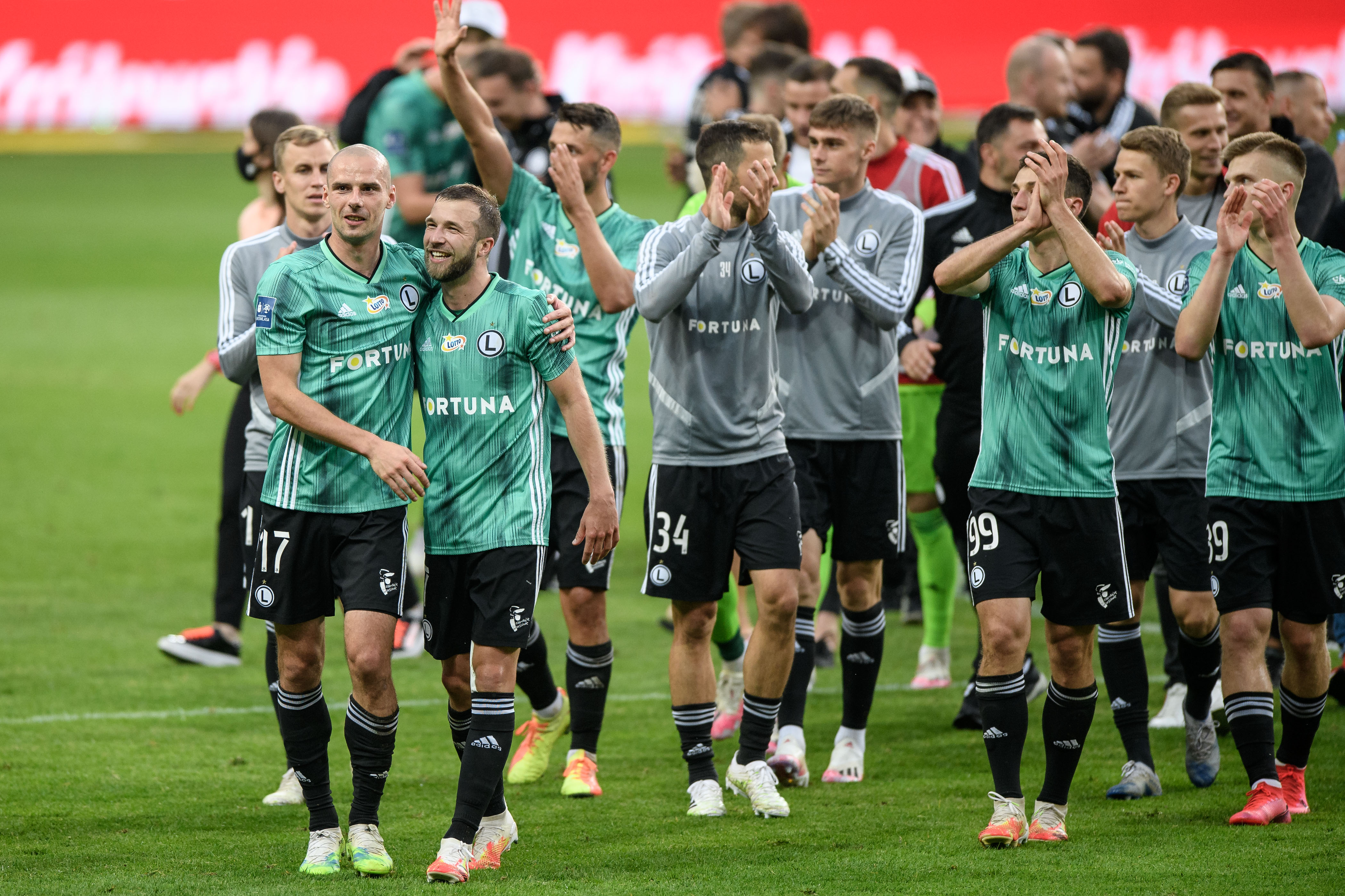 Kogo potrzebuje Legia, aby powalczyć o puchary? Analizujemy sytuację mistrza Polski