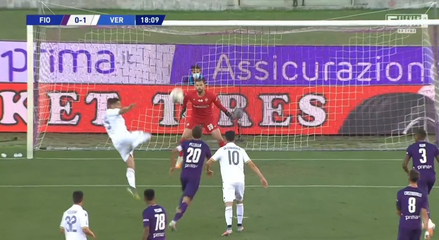Wielkie zwroty akcji w meczach Polaków w Serie A. Piękny gol Faraoniego, nieuznana bramka Stępińskiego [WIDEO]