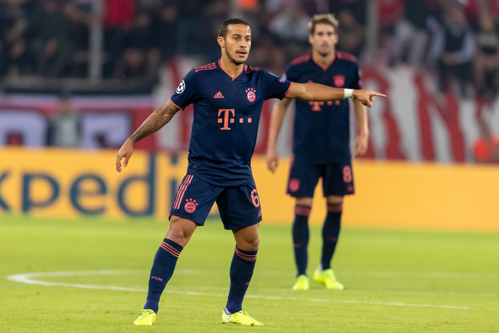 Dom Thiago Alcantary na sprzedaż. Piłkarz Bayernu Monachium przygotowuje się do odejścia