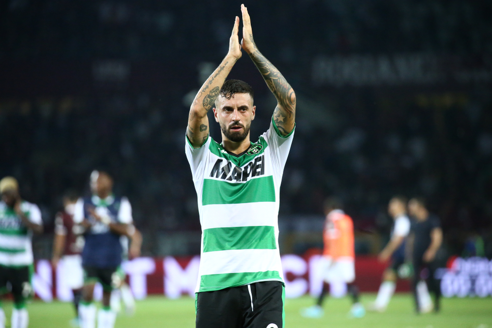 Choć jest jak wino, po meczach produkuje piwo. Snajper-weteran podbija Serie A