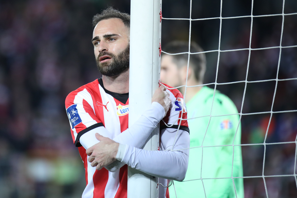 Były napastnik Cracovii tłumaczy się z transferu do Legii Warszawa. "Muszę wykorzystać inne możliwości"