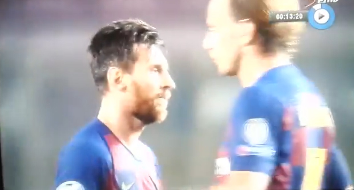 Leo Messi po meczu nie podał ręki piłkarzowi Napoli. Poszło o jeden gest? [WIDEO]
